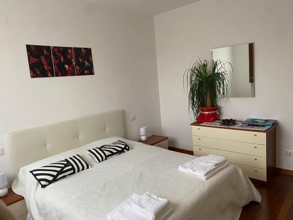 Bella Ciao Airport Apartment Seriate Eksteriør bilde